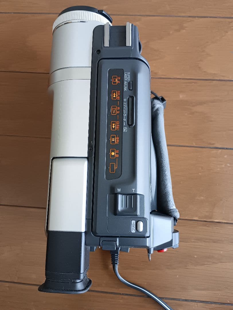 Sony Digital8 ビデオカメラ　DCR.TRV220K