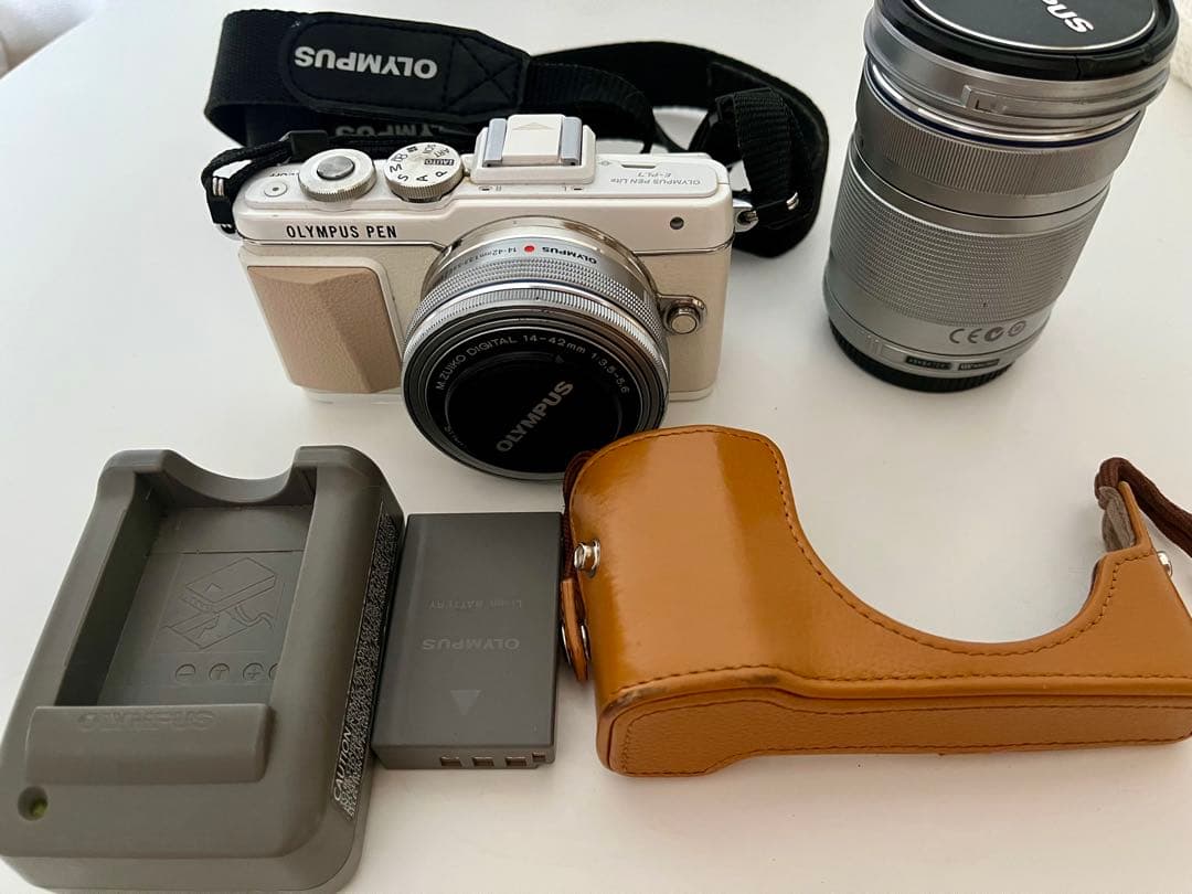 デジタルカメラ OLYMPUS PEN E-PL7