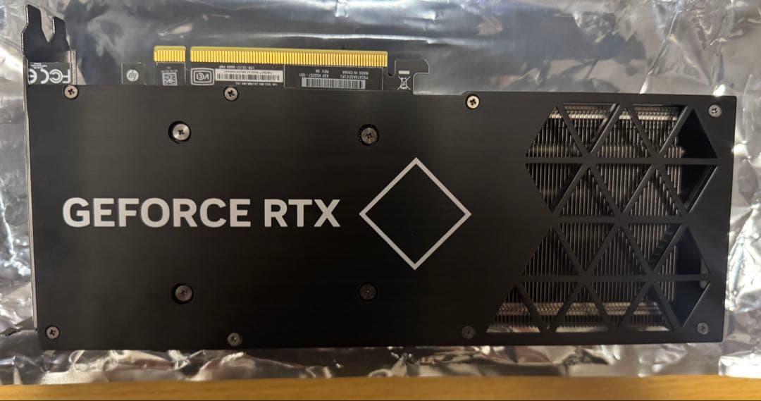 あ*き様 HP GeForce RTX4070