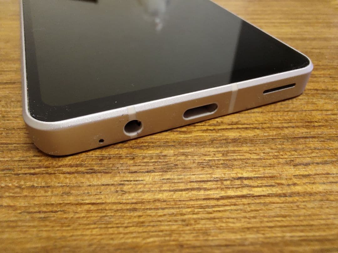 Aquos Sense7 訳あり