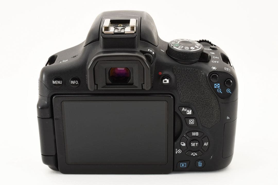 デジタル一眼レフカメラ Canon EOS Kiss X8i標準レンズセット