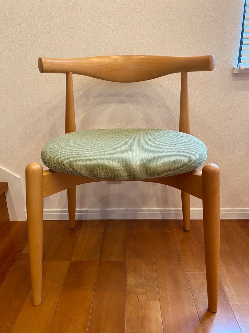 カールハンセン＆サン CH20エルボーチェア　オーク　珍しい色の座面（緑）
