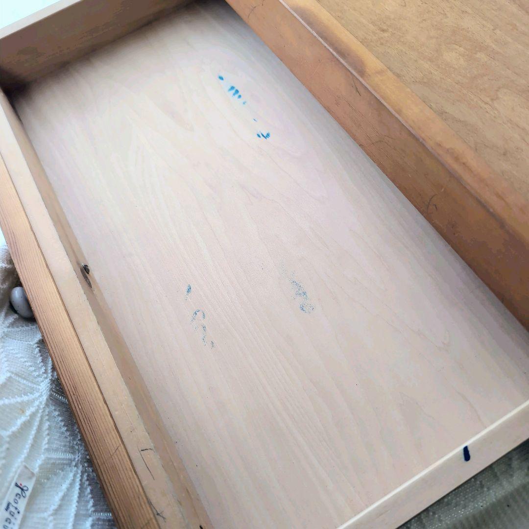 木製アンティークコレクションケース　天板ガラス　白ツマミ　引き出し　大きめサイズ