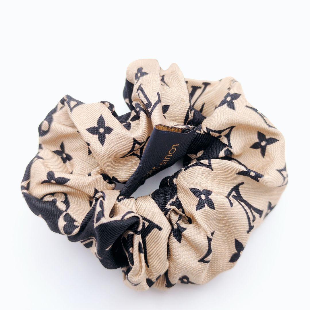 美品✨ルイヴィトン シュシュ モノグラム ビーマインドフル 2個セット