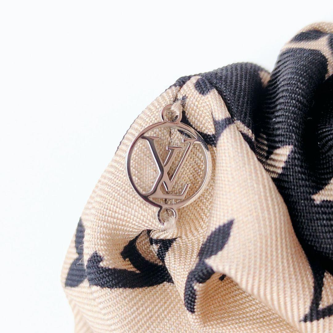 美品✨ルイヴィトン シュシュ モノグラム ビーマインドフル 2個セット