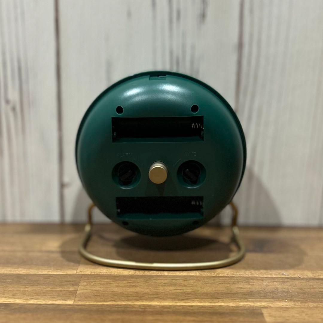 アルネヤコブセン/ARNE JACOBSEN テーブルクロック グリーン 時計