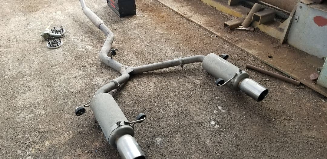 もとっちさん専用BP5 レガシィ　前期　FUJITSUBO　マフラー