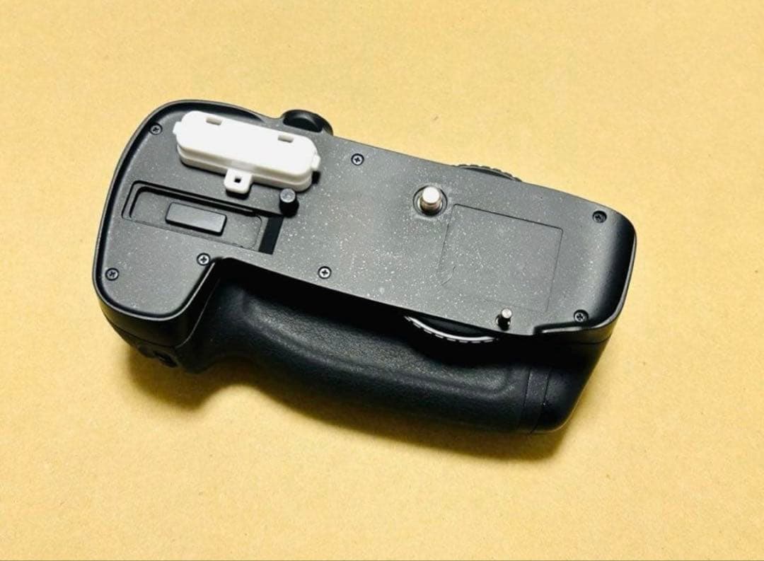 ◾️ニコン　MB-D14純正マルチパワーパック美品　NikonD600/D610