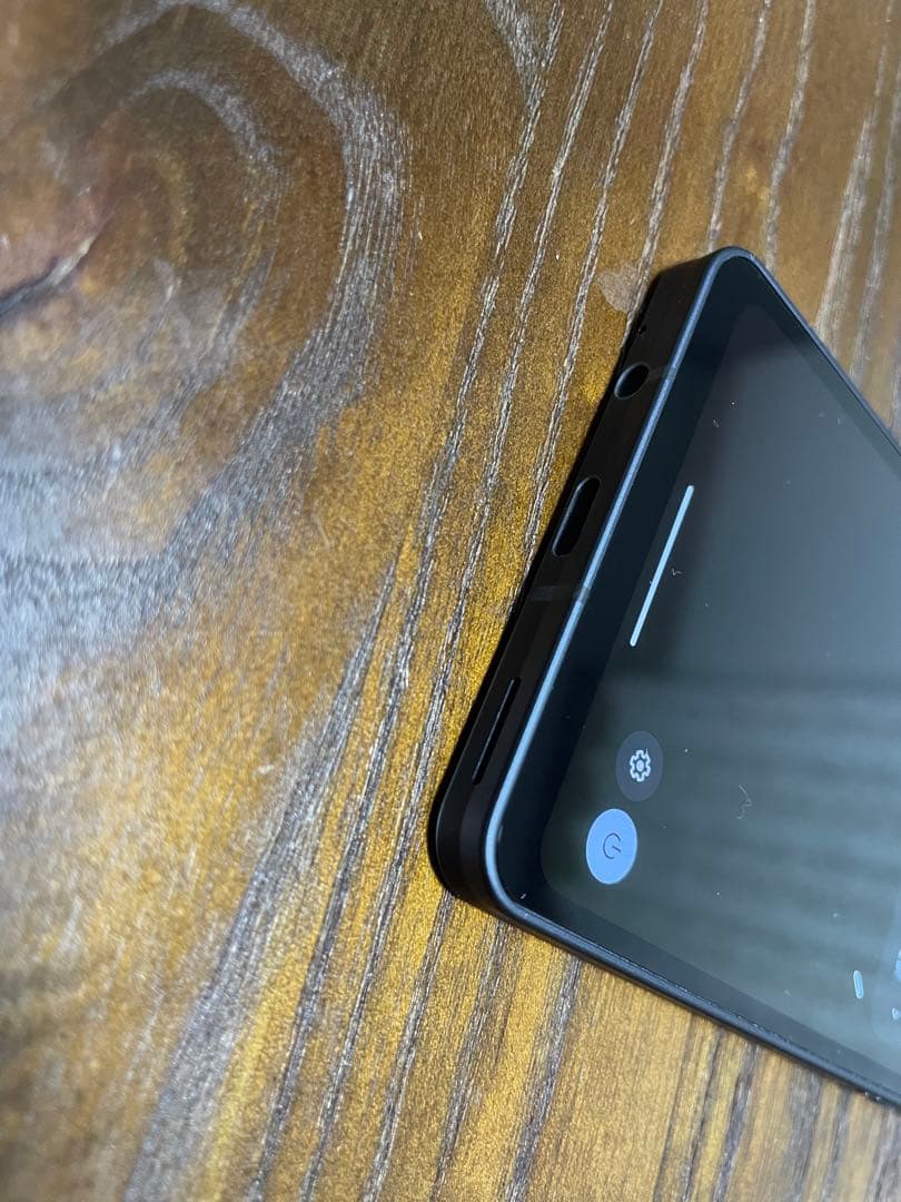 美品‼️SHARP AQUOSsense6 SH-19M