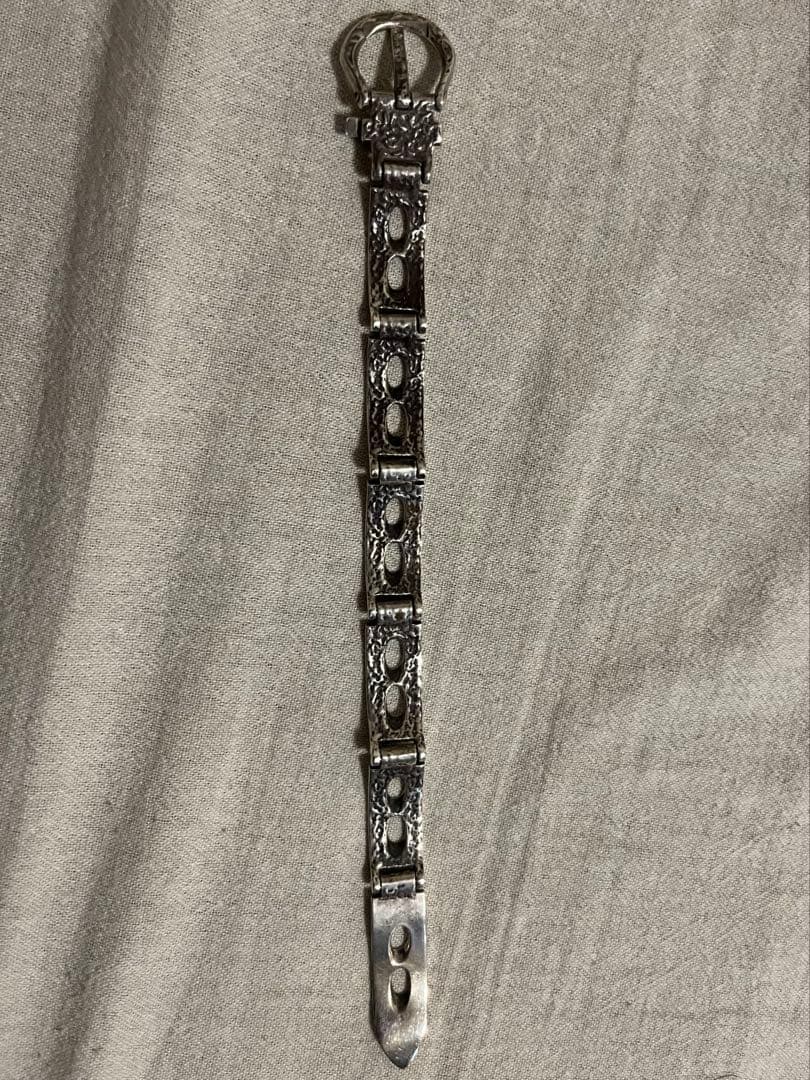 ベルトバックルバングル　シルバー