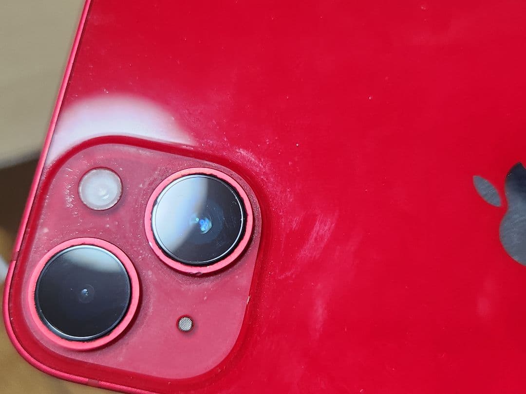 まーです。iphone 14 128GB レッド　訳あり