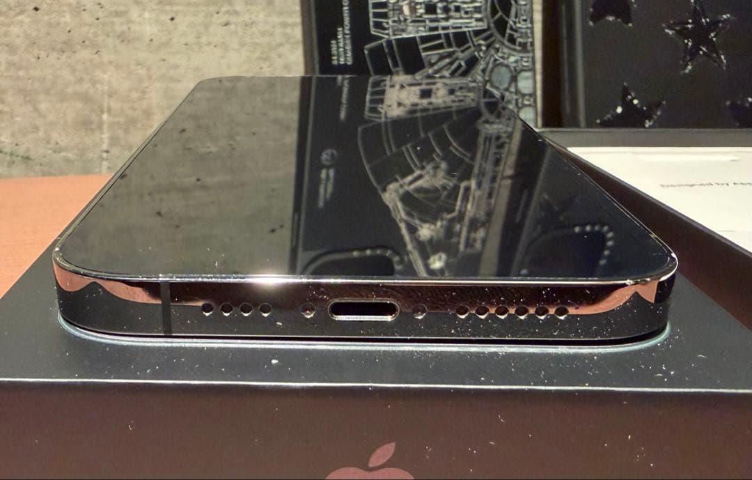 iPhone13 Pro Max スペースグレー　256GB