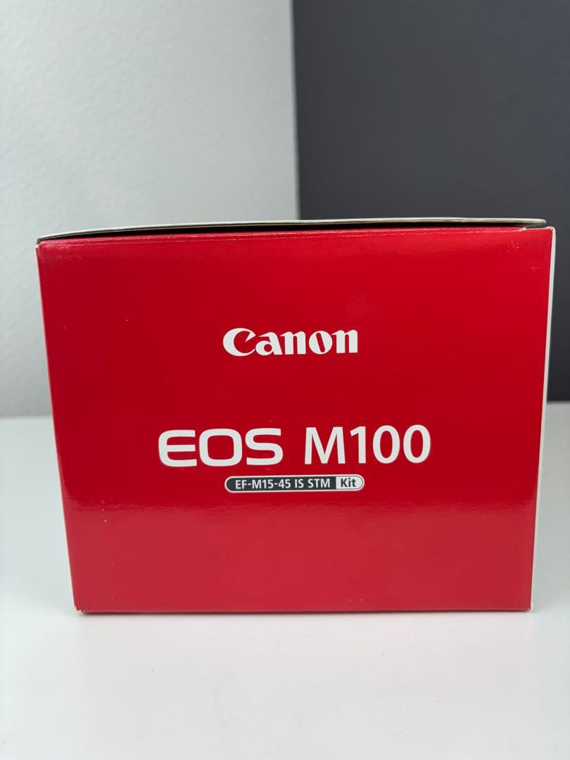 【新品未使用】Canon ミラーレスカメラEOS M100