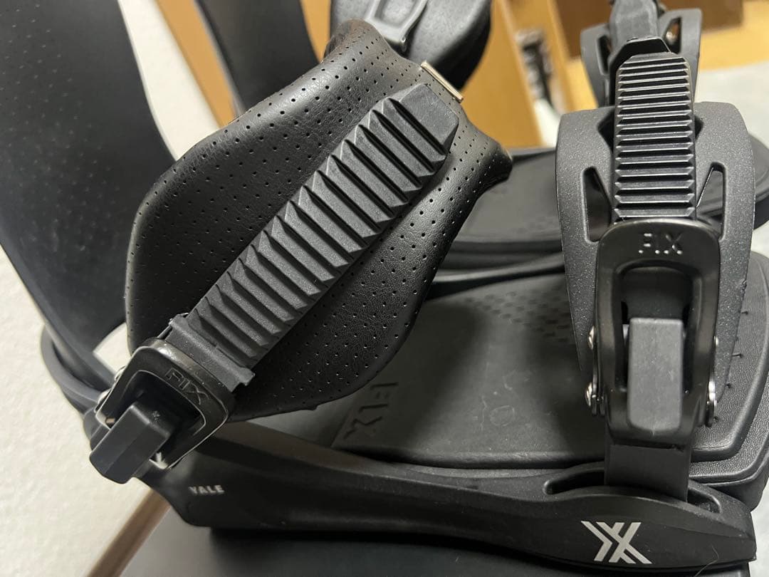 FIX ビンディング　Mサイズ　黒
