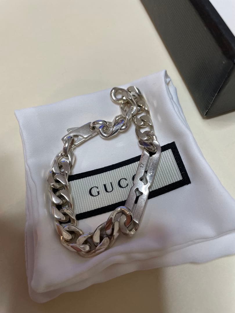 c539 GUCCI グッチ　インフィニティ　ノットチェーン　リンクブレスレット