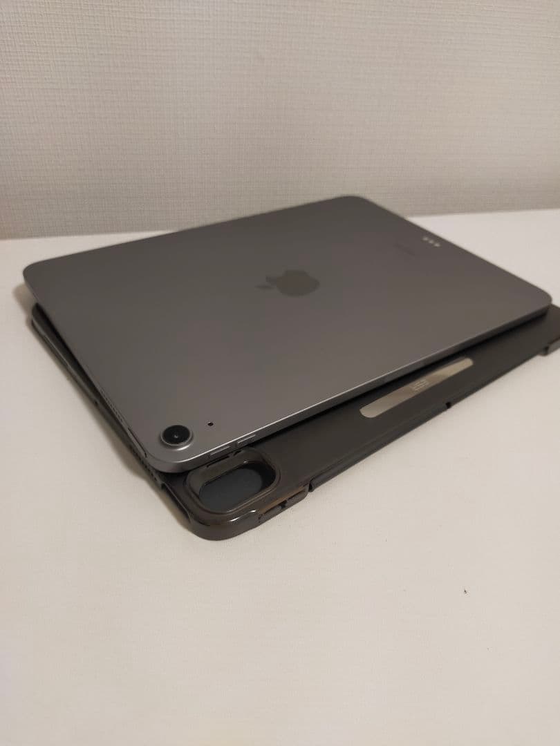 Apple iPad M2エアー　スペースグレー 本体