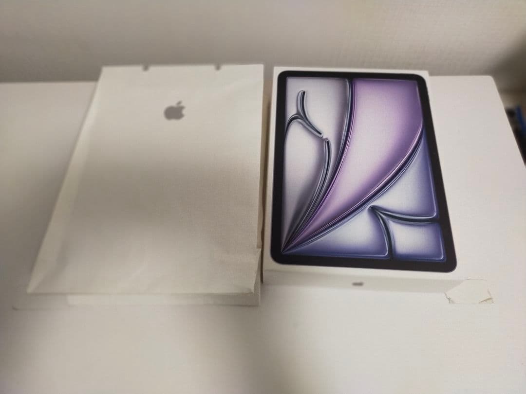 Apple iPad M2エアー　スペースグレー 本体