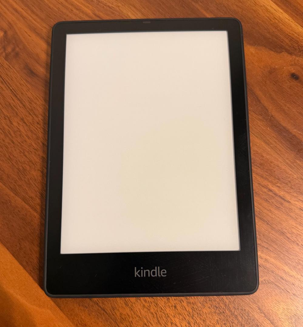 【美品】Kindle Paperwhite 32GB 6.8インチ 広告無 BK