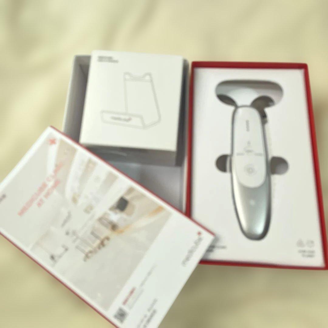 medicube家庭用美顔器 AGE-R DEVICE