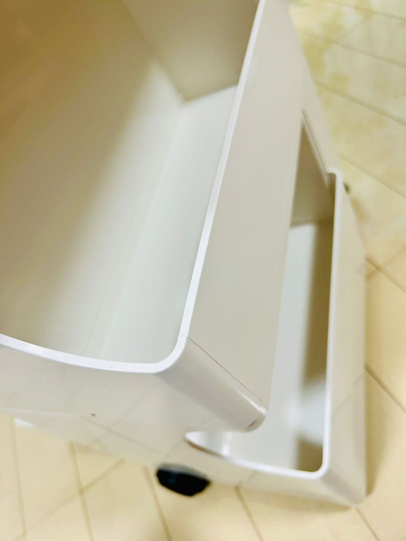 GWセール!!極美品 ビーライン ボビーワゴン3段2トレイ ホワイト収納ワゴン