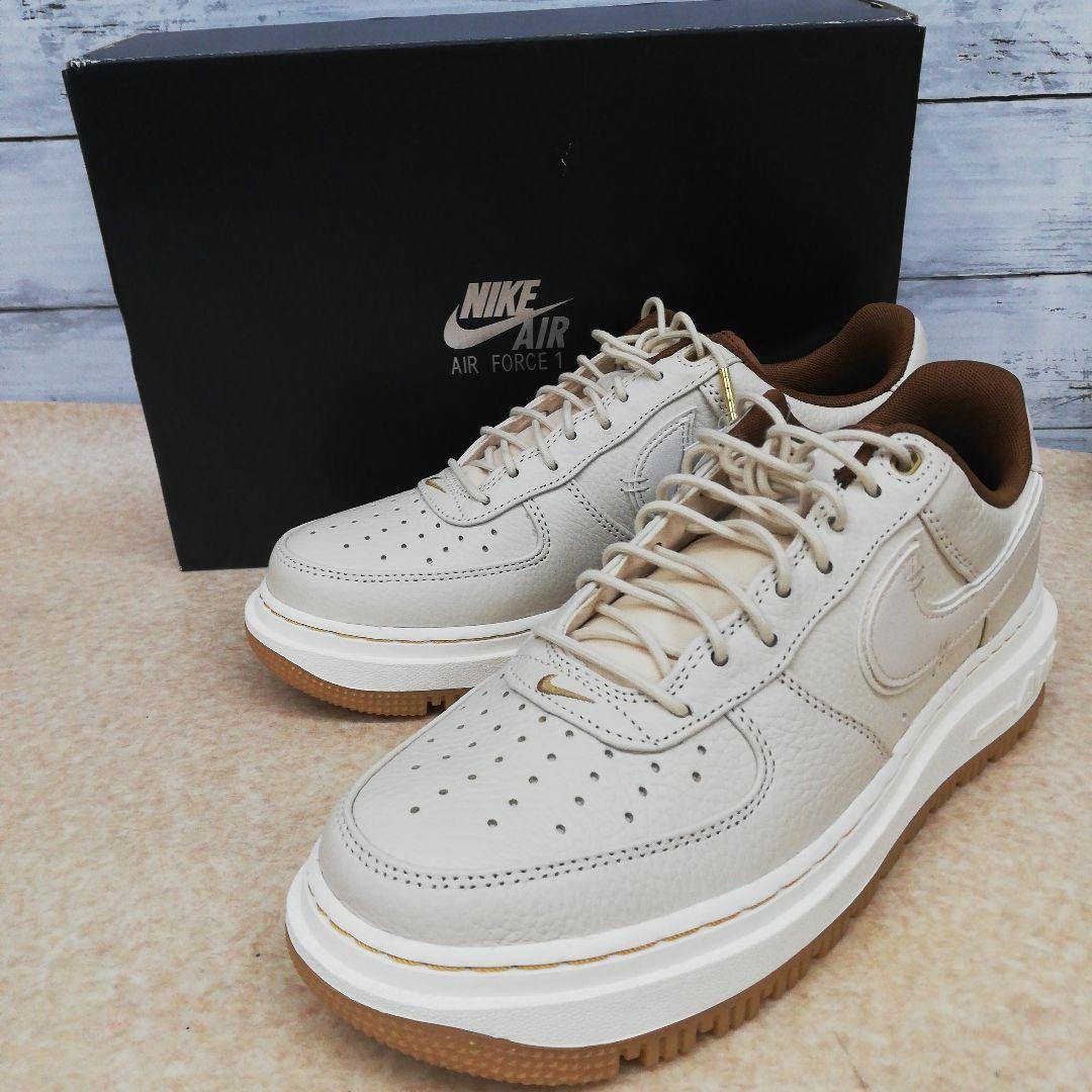 AV2011 NIKE エアフォース 1 Luxe DB4109-200