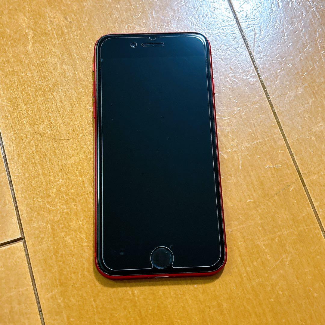 iPhoneSE 第三世代 (PRODUCT)RED 128GB、付属品付き