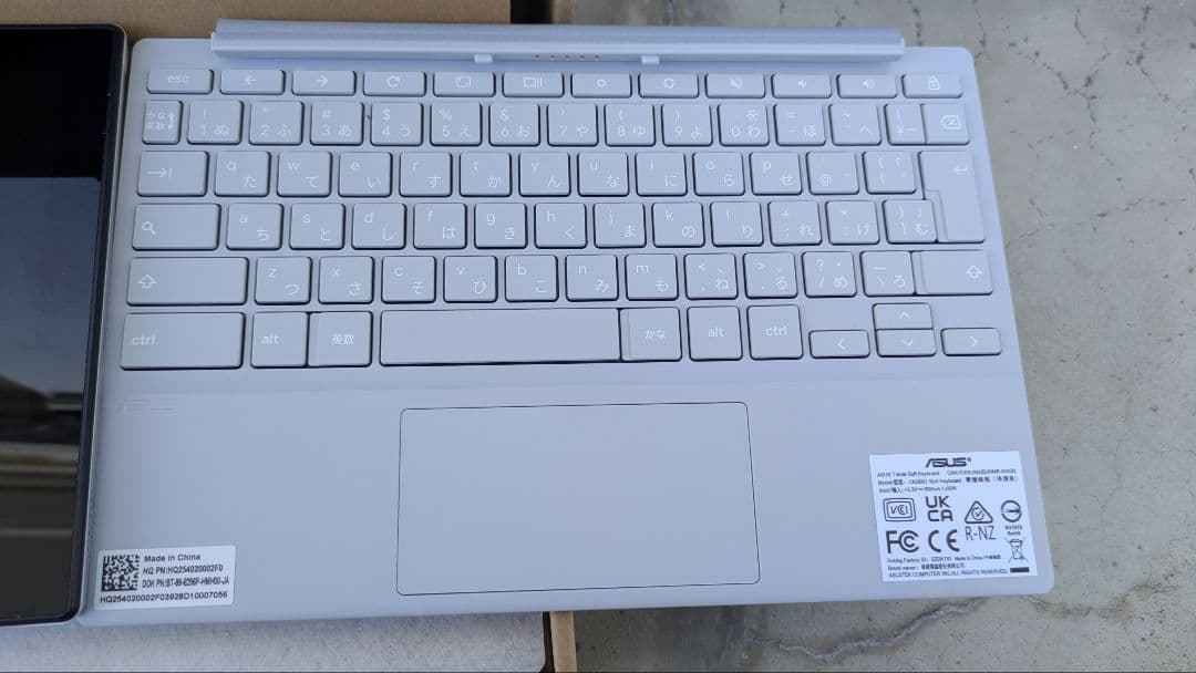 ASUS Chromebook CM3001DM2 本体