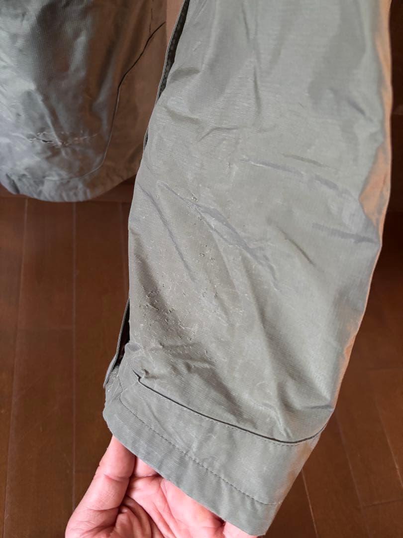 タイムセール‼️マムート　スキーウェア　スノーボードウェア中古　Marmot L