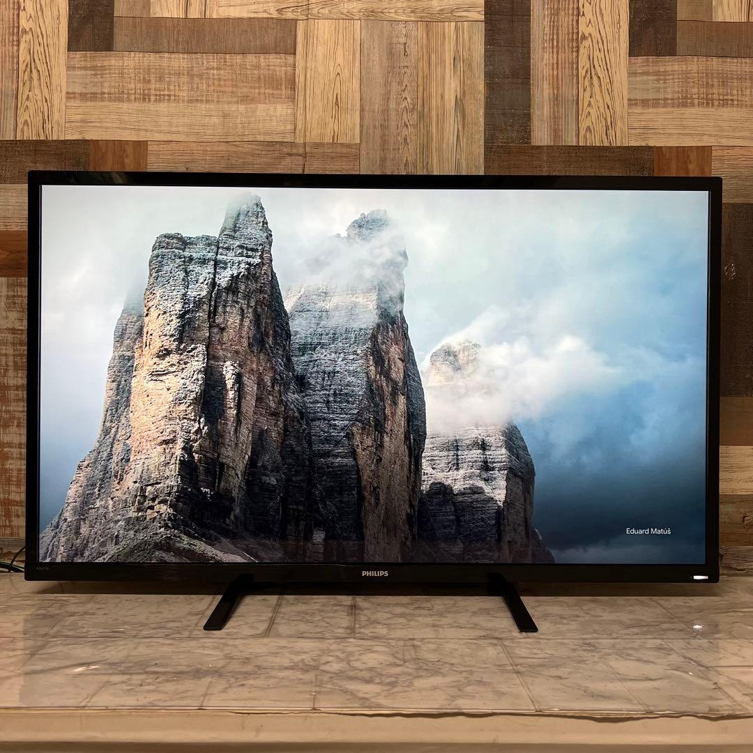 即日受渡❣️全国送料込フィリップス4K 4画面出力43型モニター 臨場サラウンド