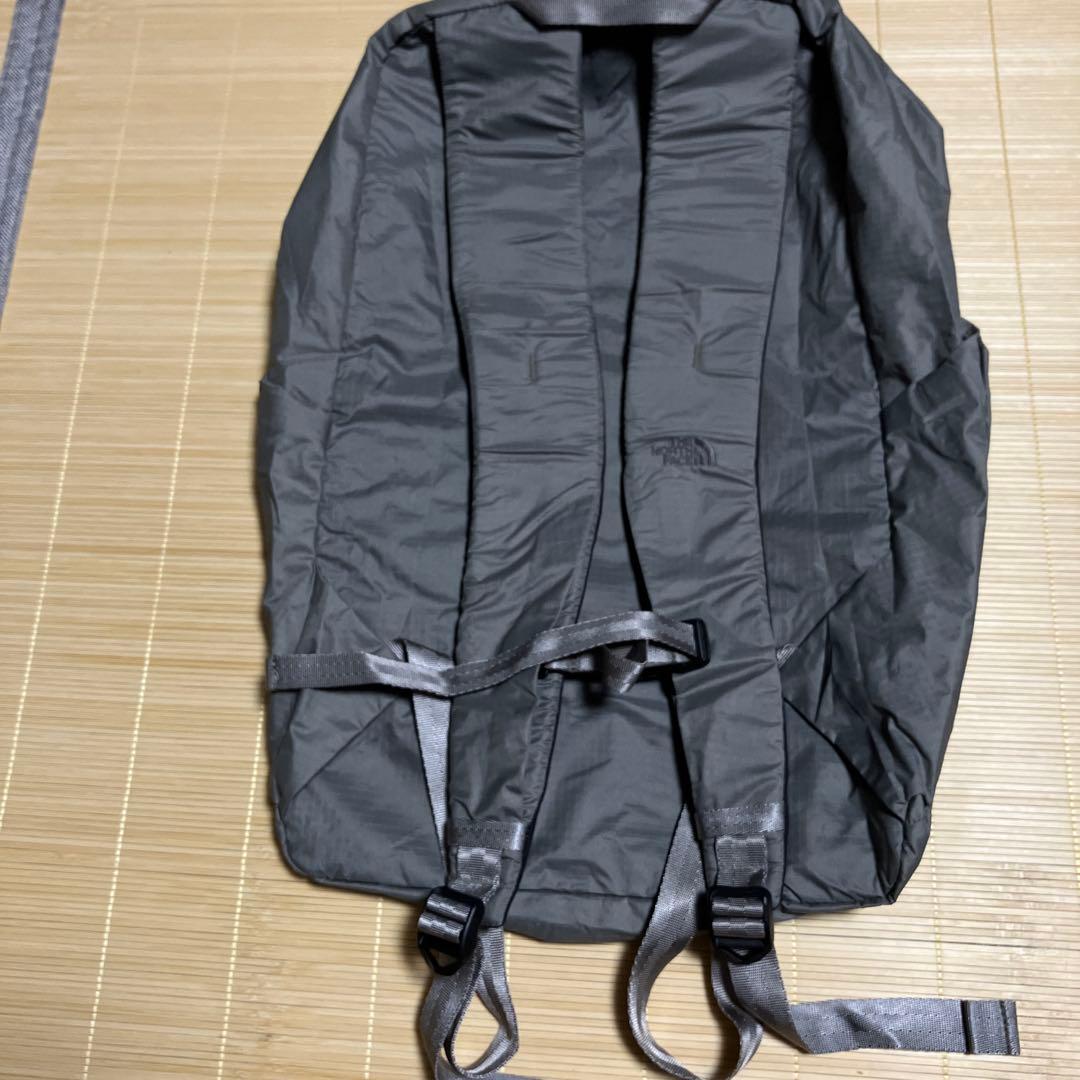 ザ、ノース、フェイス　グラムデイパック(リック)