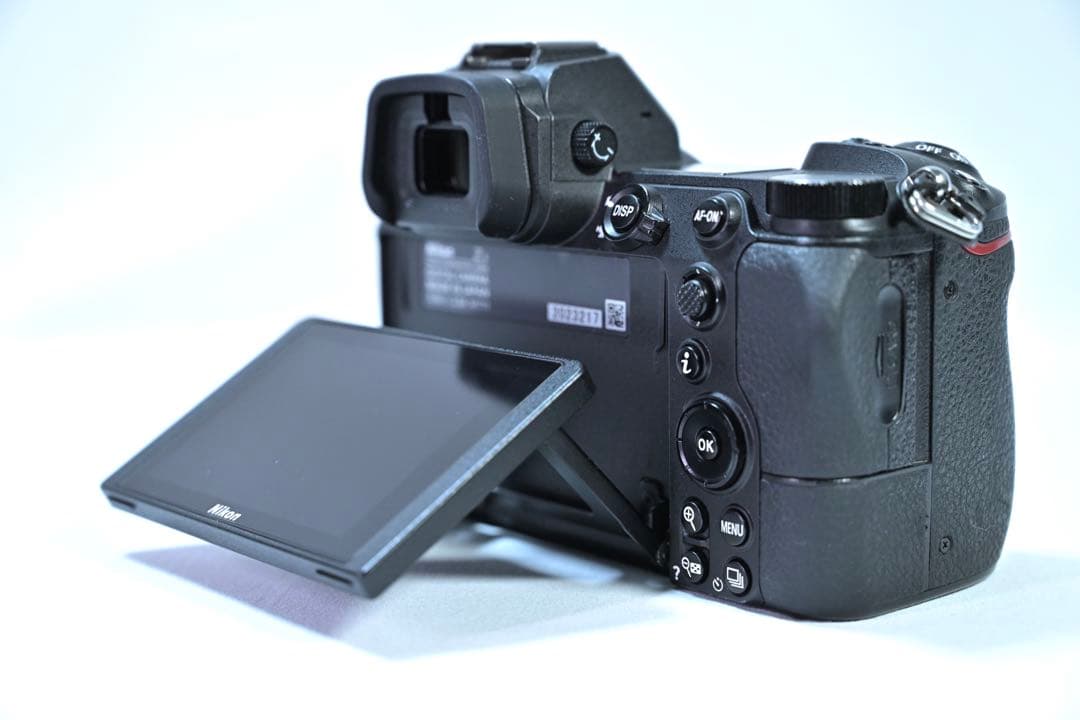 Nikon Z 6 ミラーレスカメラ 本体