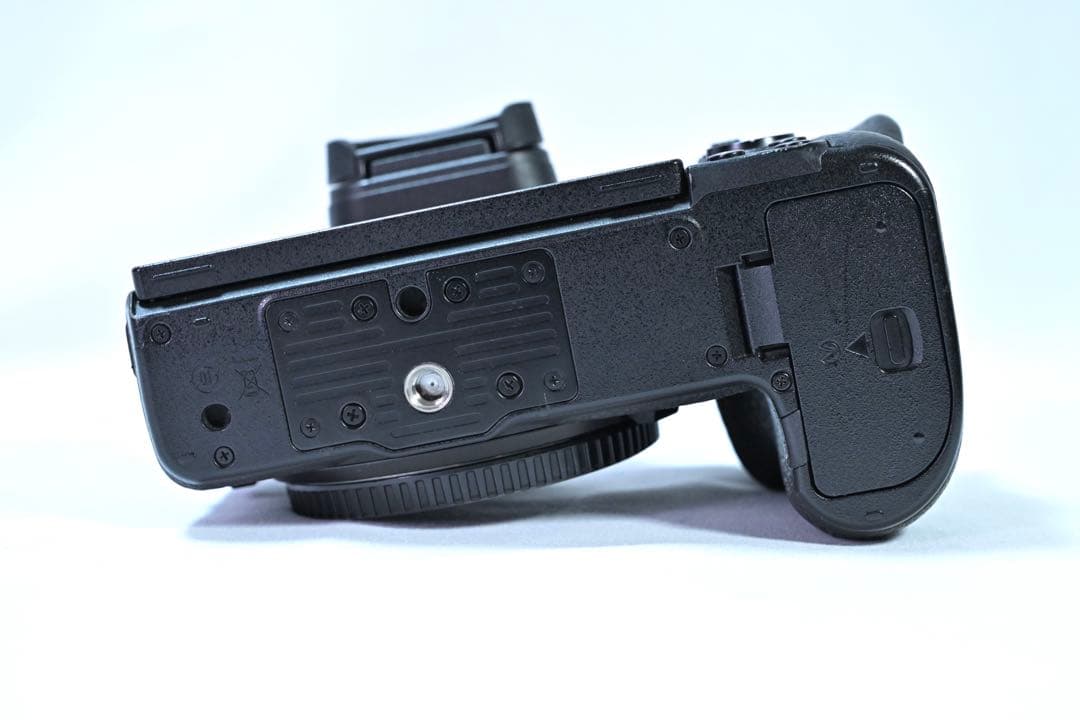 Nikon Z 6 ミラーレスカメラ 本体