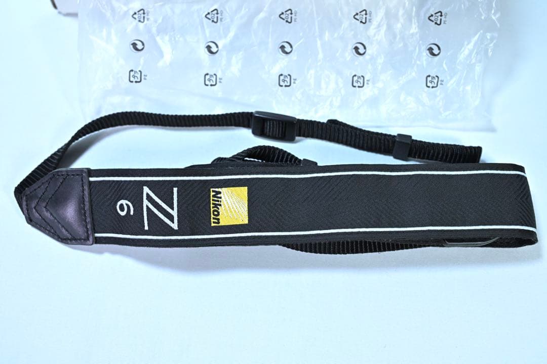 Nikon Z 6 ミラーレスカメラ 本体