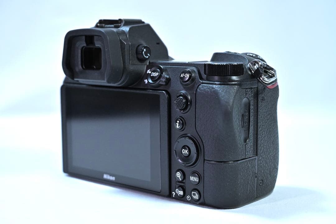 Nikon Z 6 ミラーレスカメラ 本体
