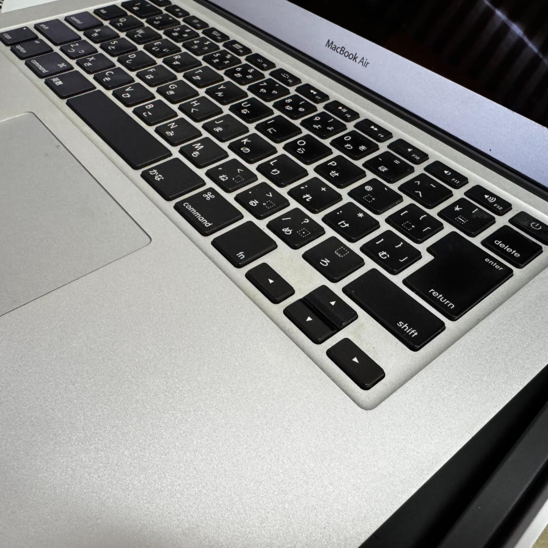 MacBook Air MJVE2J/A Early 2015 13インチ