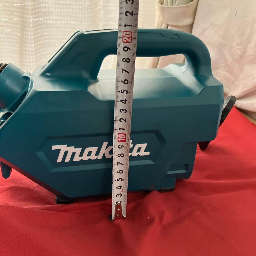 Makita ハンディクリーナー　CL184D ケース付き