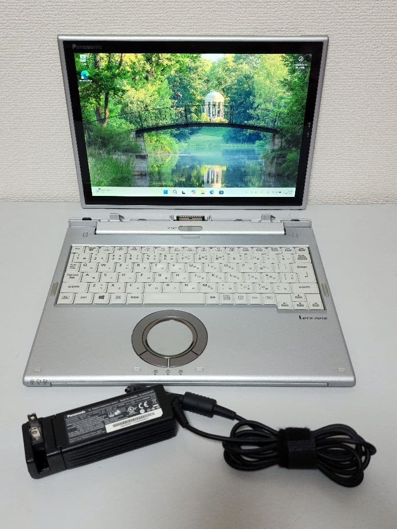 パナソニック 2in1モデル Let's note CF-XZ　タッチパネル