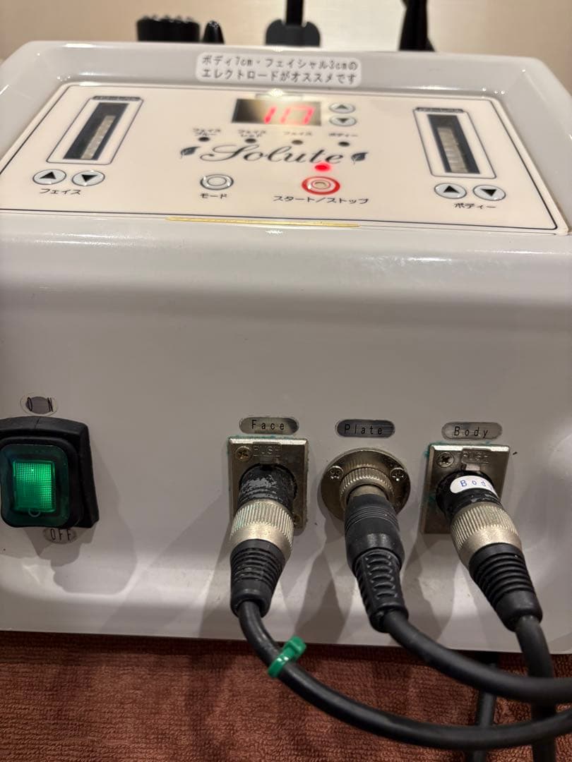 フェイシャル、ボディ用ラジオ波業務用ジャンク品