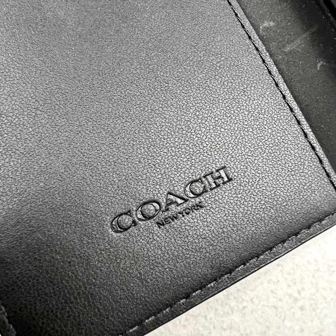 COACH シグネチャー ブック 13mini iPhoneケース 8286