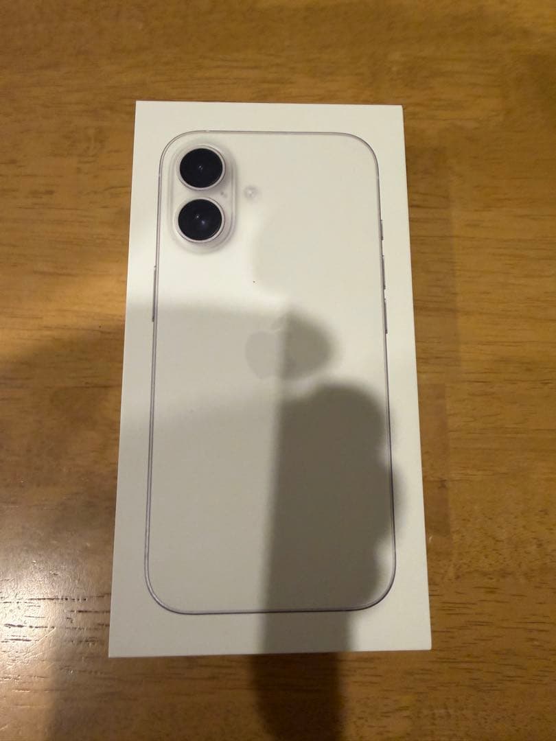 Apple iPhone 16 128GB ホワイト