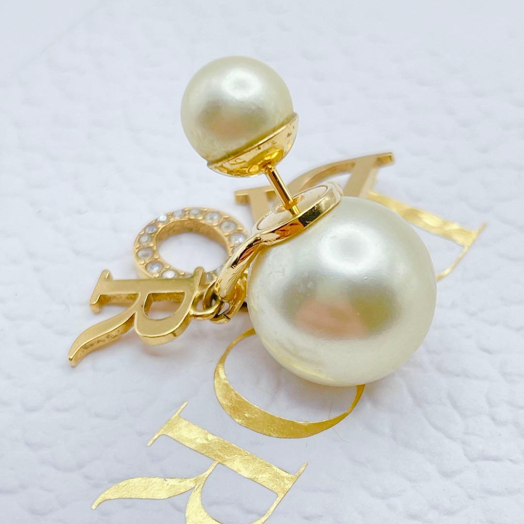 Christian Dior ピアス　トライバル　パール　ストーン　片耳