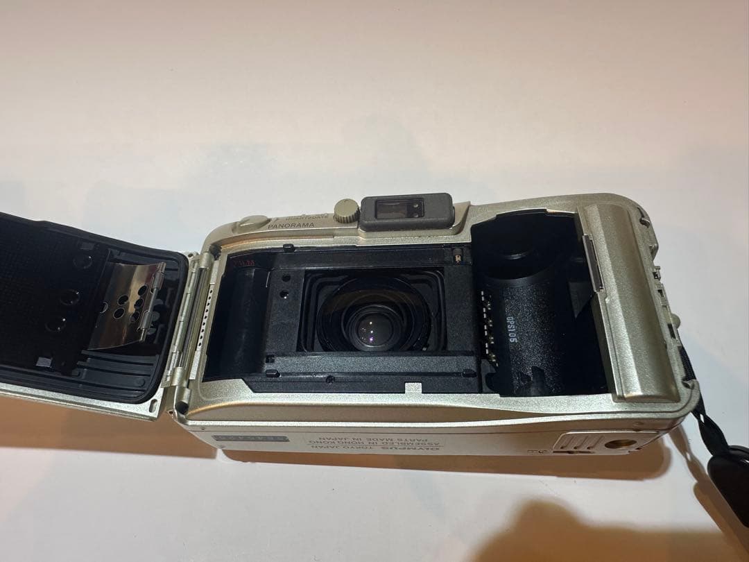 OLYMPUS μ[mju:]-ZOOM 105 DELUXE