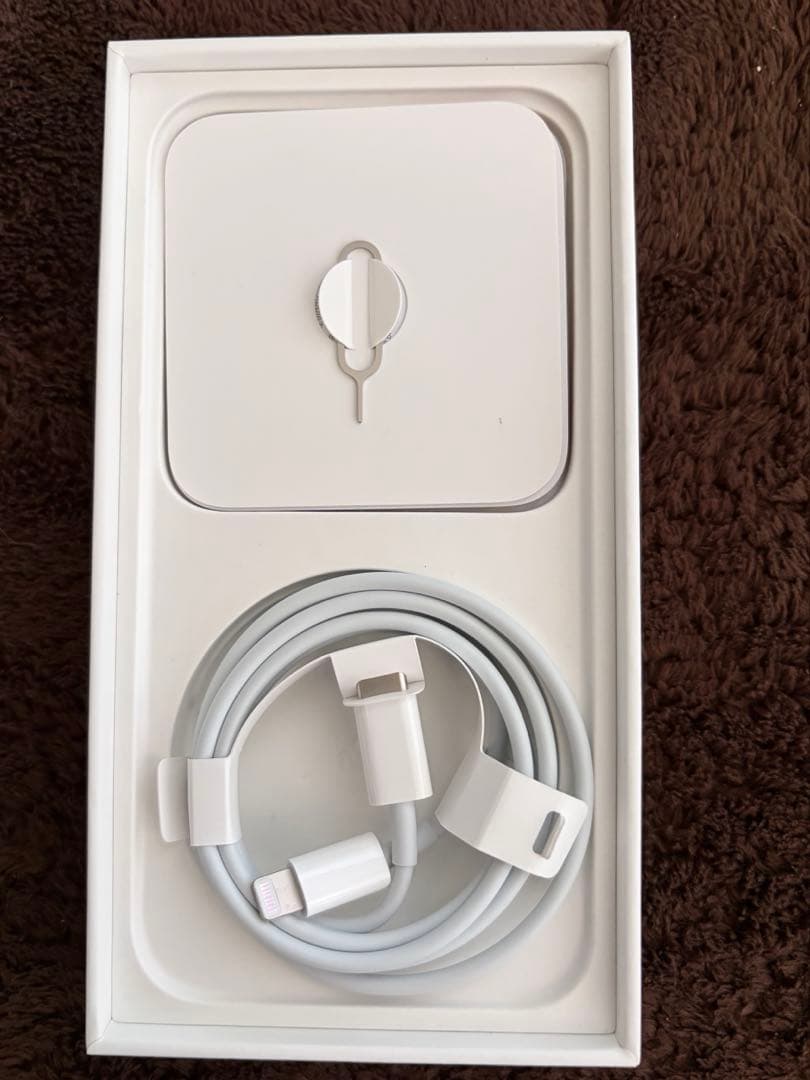 Apple iPhone 13 PRODUCT(RED) 128GB本体 箱付き