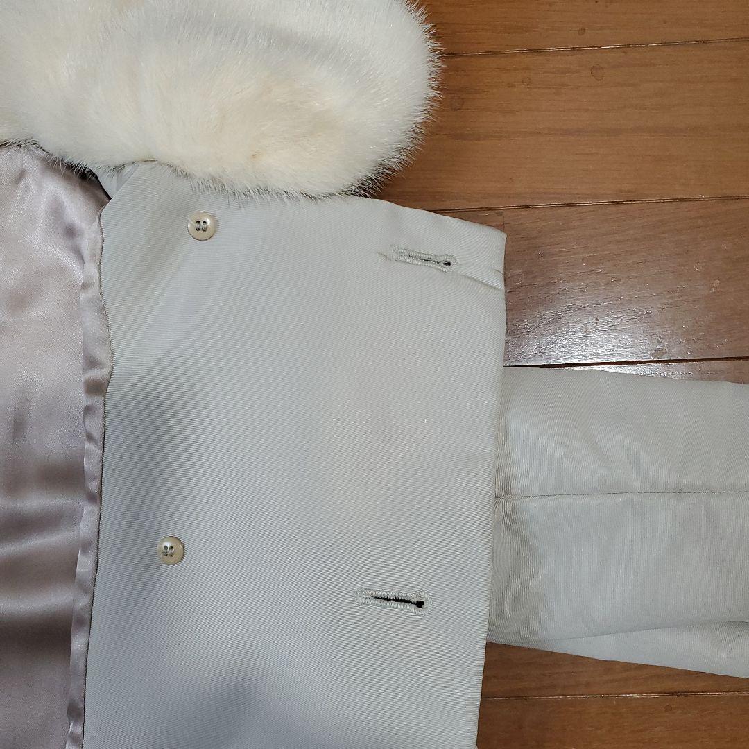 合馬公式アカウント1　　　　　　　　　　　PRADA　コートミンク付き