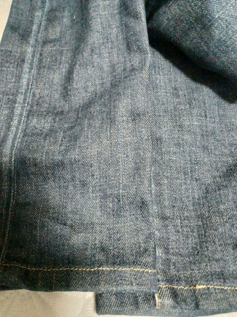 d*7様 サンローランパリ　スーパータイトデニム