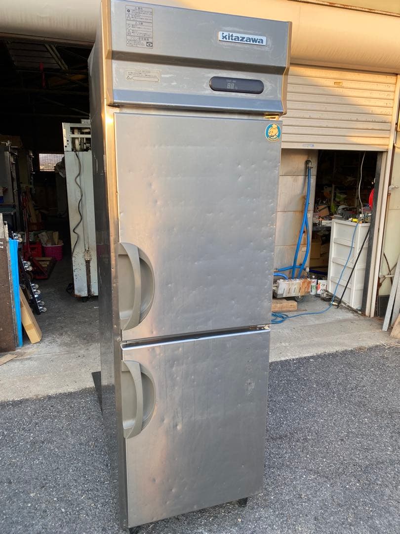 業務用冷凍庫　トレーラック使用　URD - 062 FM6