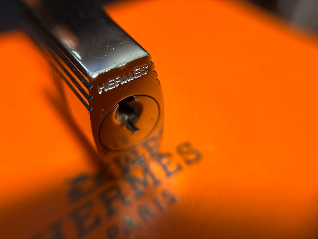 エルメス シルバー　カデナ　南京錠　パドロック　鍵　キー　NO107