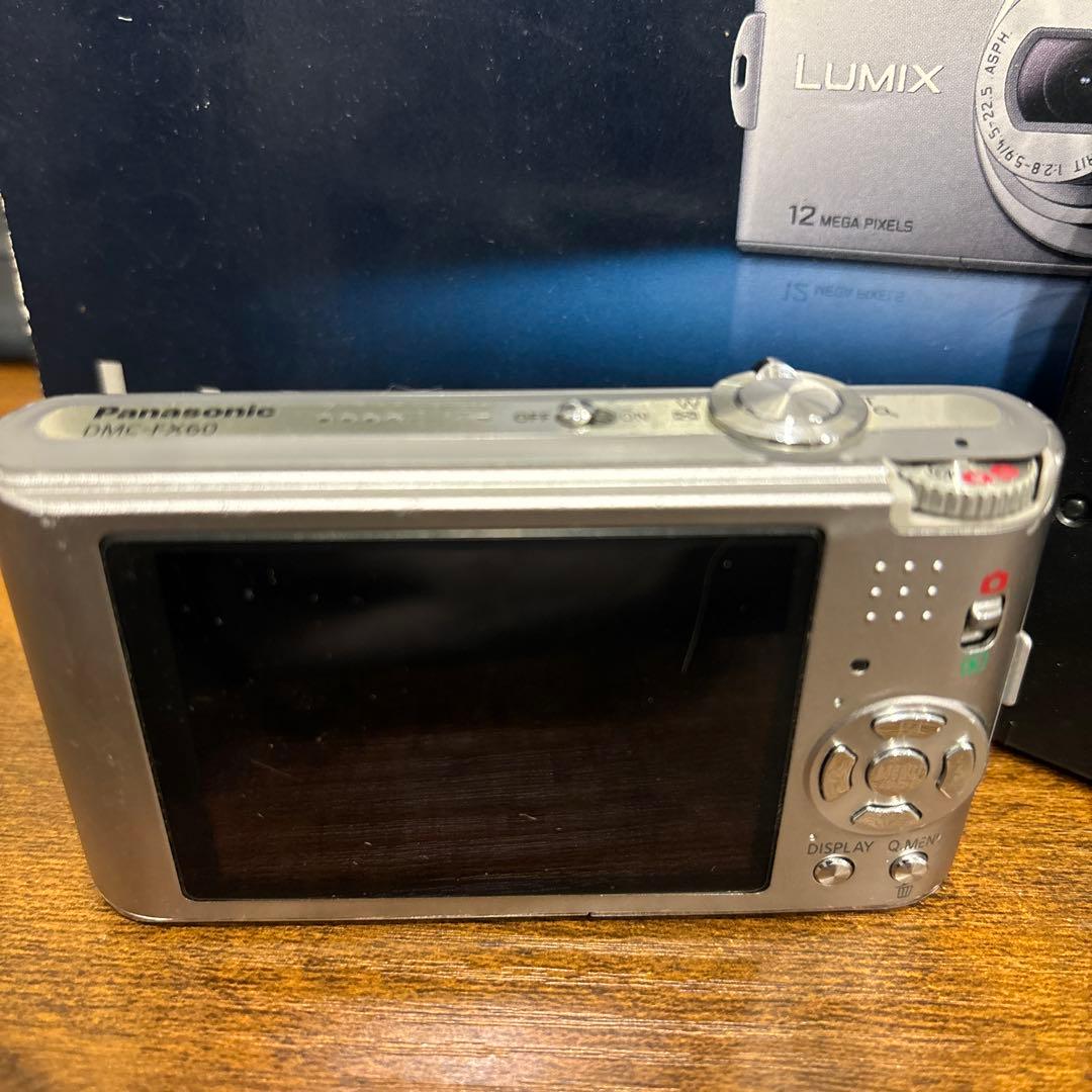 Panasonic LUMIX DMX-FX60 シルバー