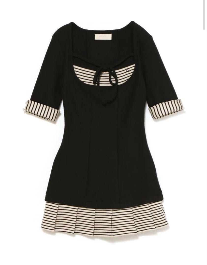 ⋆*꙳様 即日発送Aiden pleats mini dress andmary