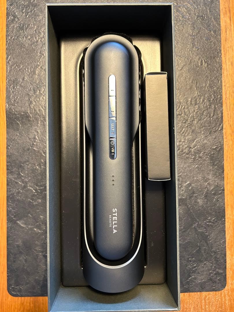 お値下げSTELLA SB-LEP01-02 レーザー EMSリフトブラシPRO